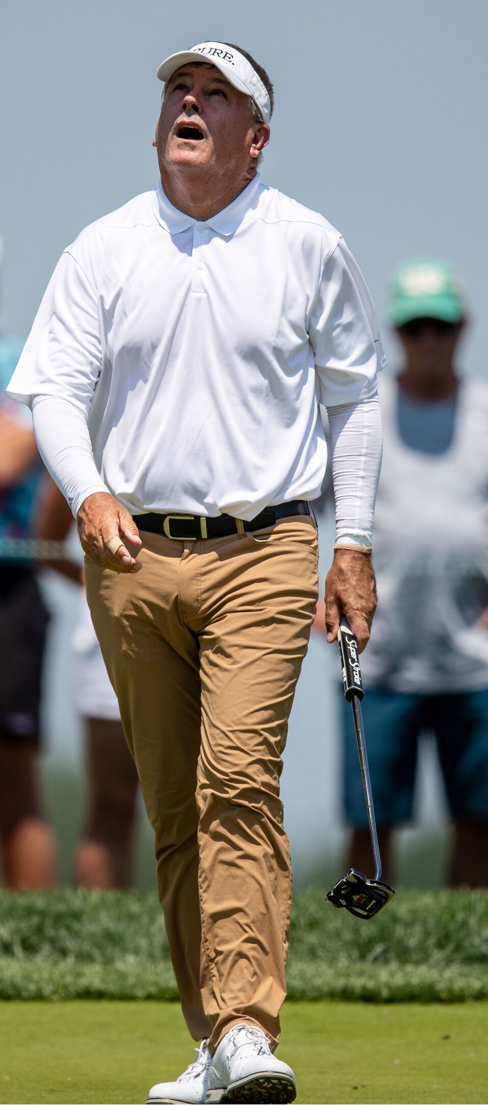 071021-owh-spo-senioropen-pic-cm027.jpg